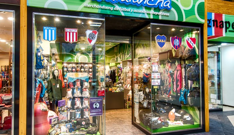 Paravalancha Bariloche Shopping Patagonia Merchandising de fútbol y accesorios deportivos